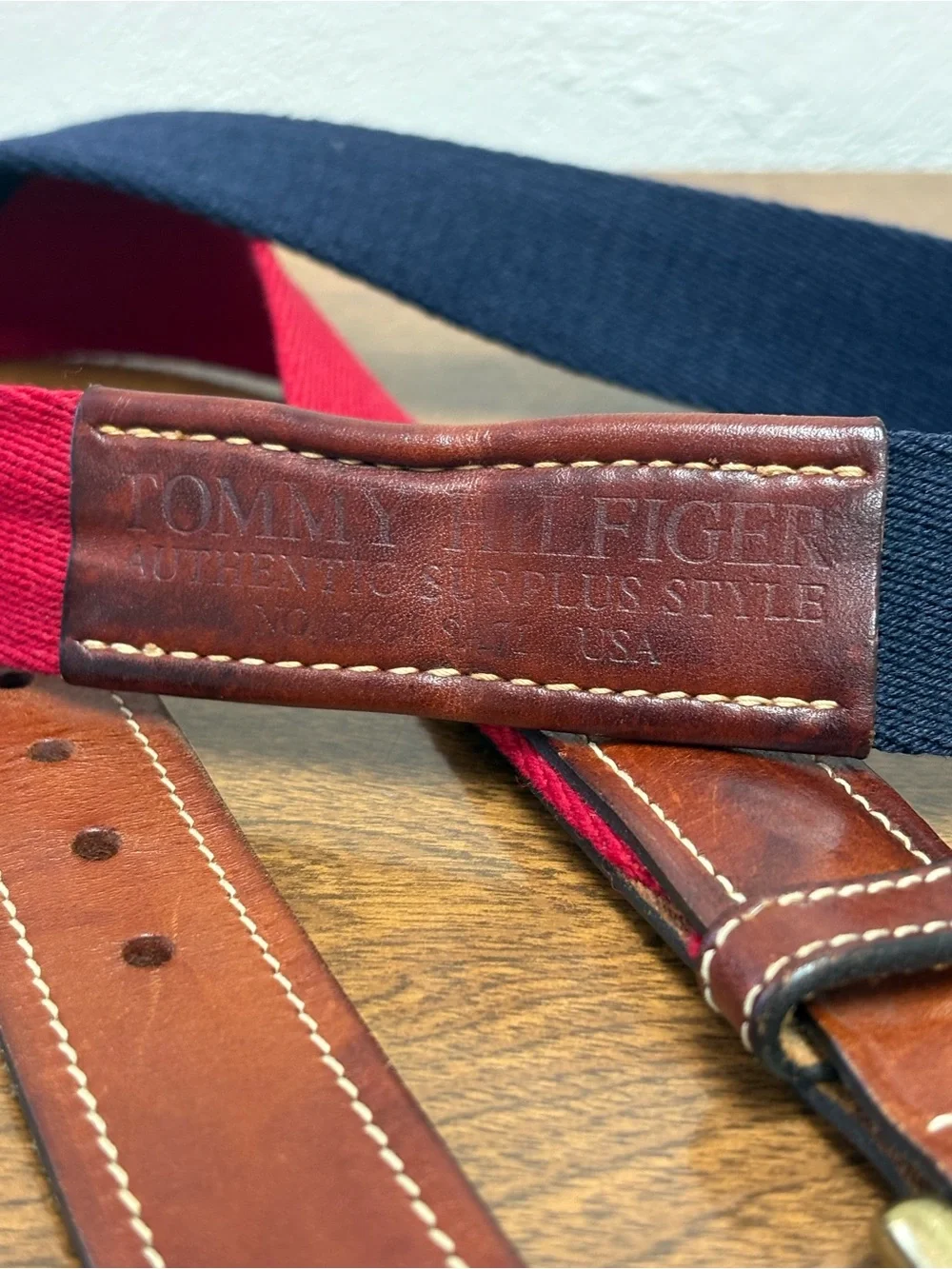 Tommy Hilfiger Vtg Canvas Belt Size 38 Red Navy Leather Preppy Americana